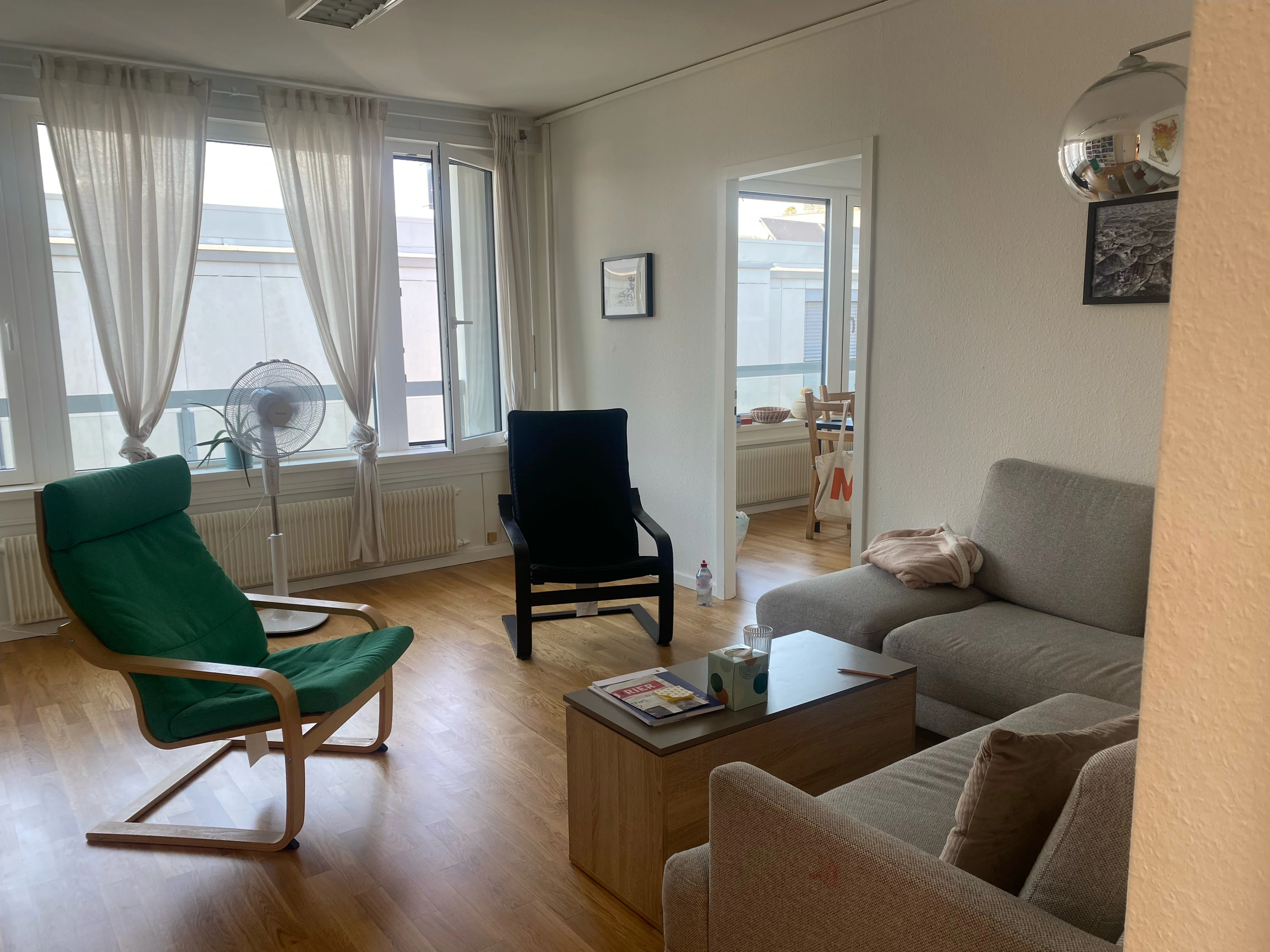 A LOUER - Nations / Gare - Bureau d'environ 180 m² (CHF 28,30.- le m2) — photo 3