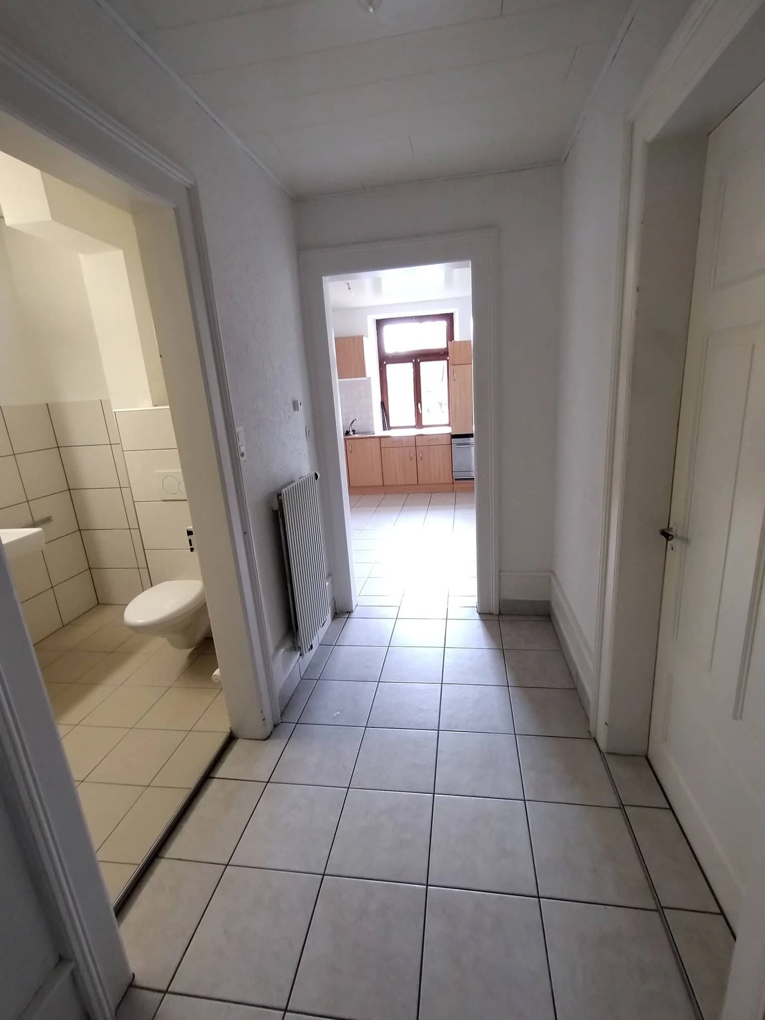 Appartement de 4 pièces au 1er étage à Courfaivre 2853 — photo 9