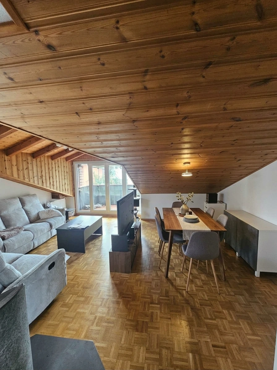 Epalinges, apparemment 2.5 pièce dans une maison individuelle au centre