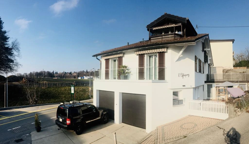 Epalinges, apparemment 2.5 pièce dans une maison individuelle au centre — photo 8