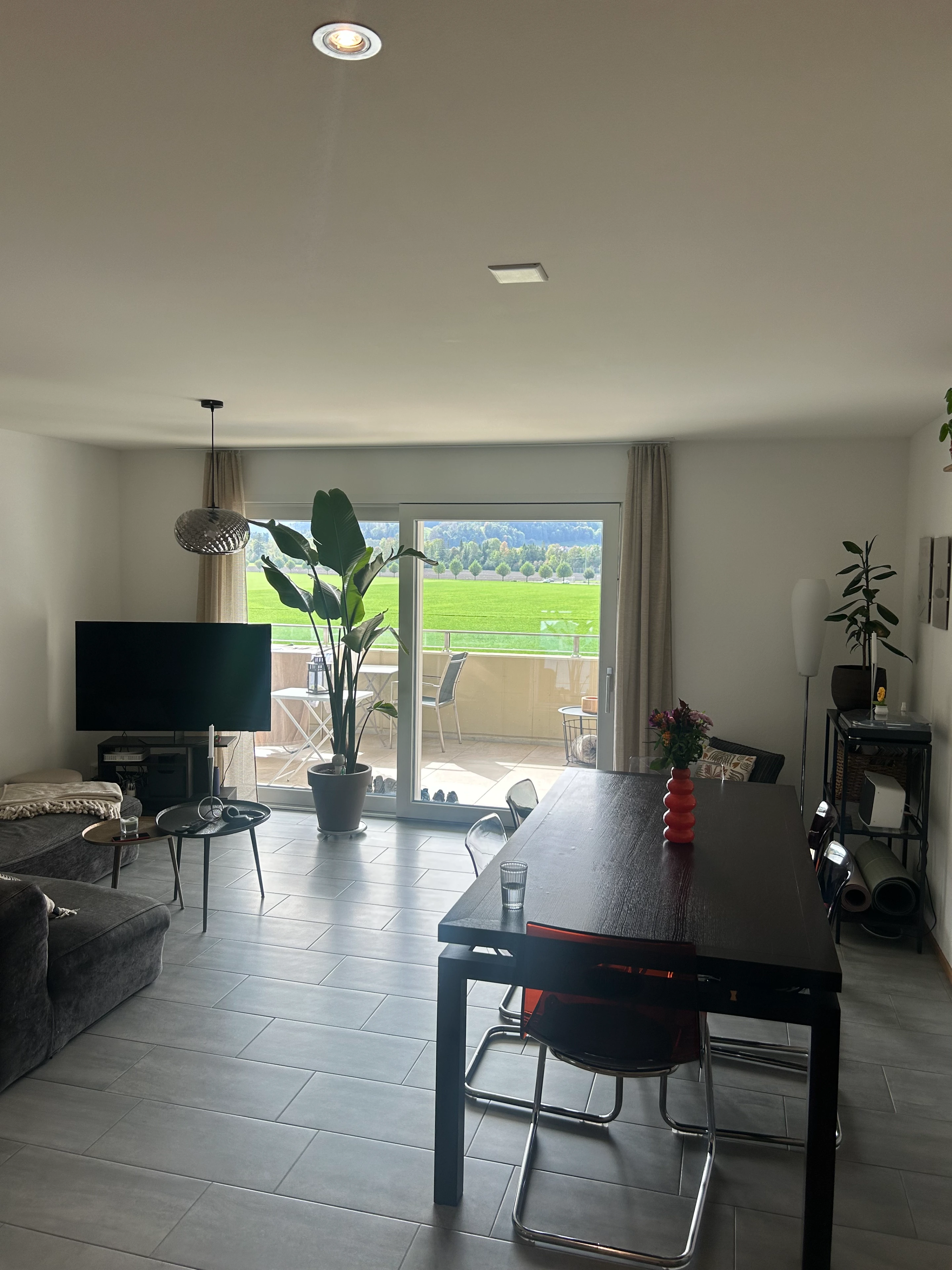 À louer – Appartement moderne et lumineux de 2,5 pièces à Broc — photo 5