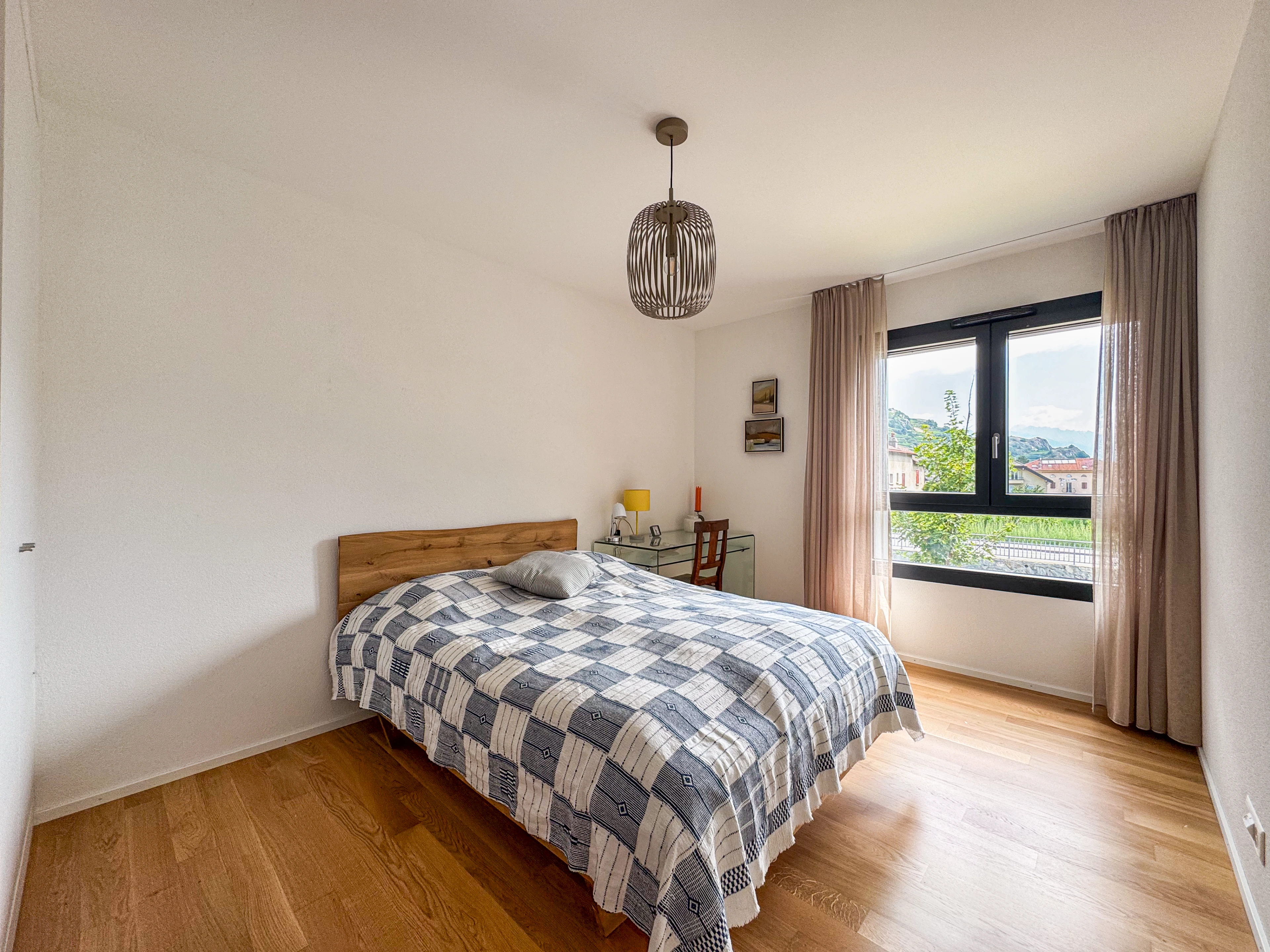 À louer – Appartement 2,5 pièces récent à Uvrier — photo 2