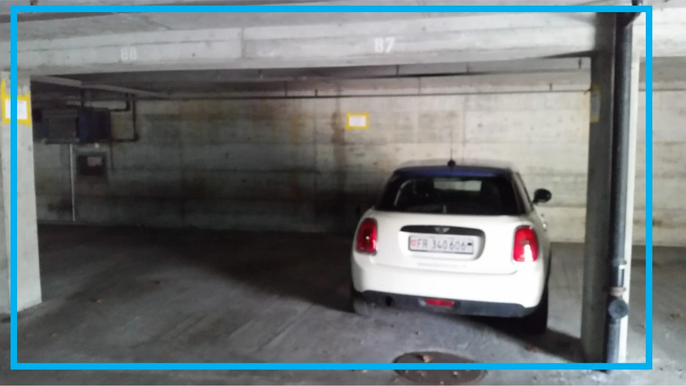 Appartement 5.5 pièces,145m2-9ème dernier étage.Loyer 1990.-/Charges 550.-/2 parkings 160.- — photo 12