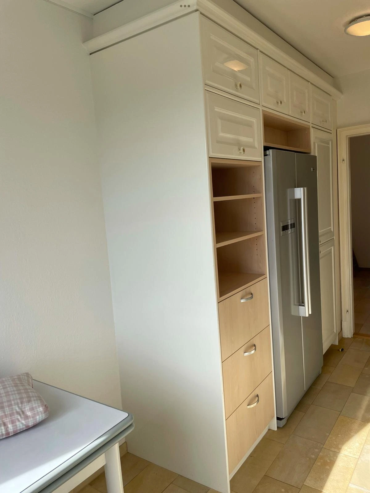 Appartement 5.5 pièces,145m2-9ème dernier étage.Loyer 1990.-/Charges 550.-/2 parkings 160.- — photo 8