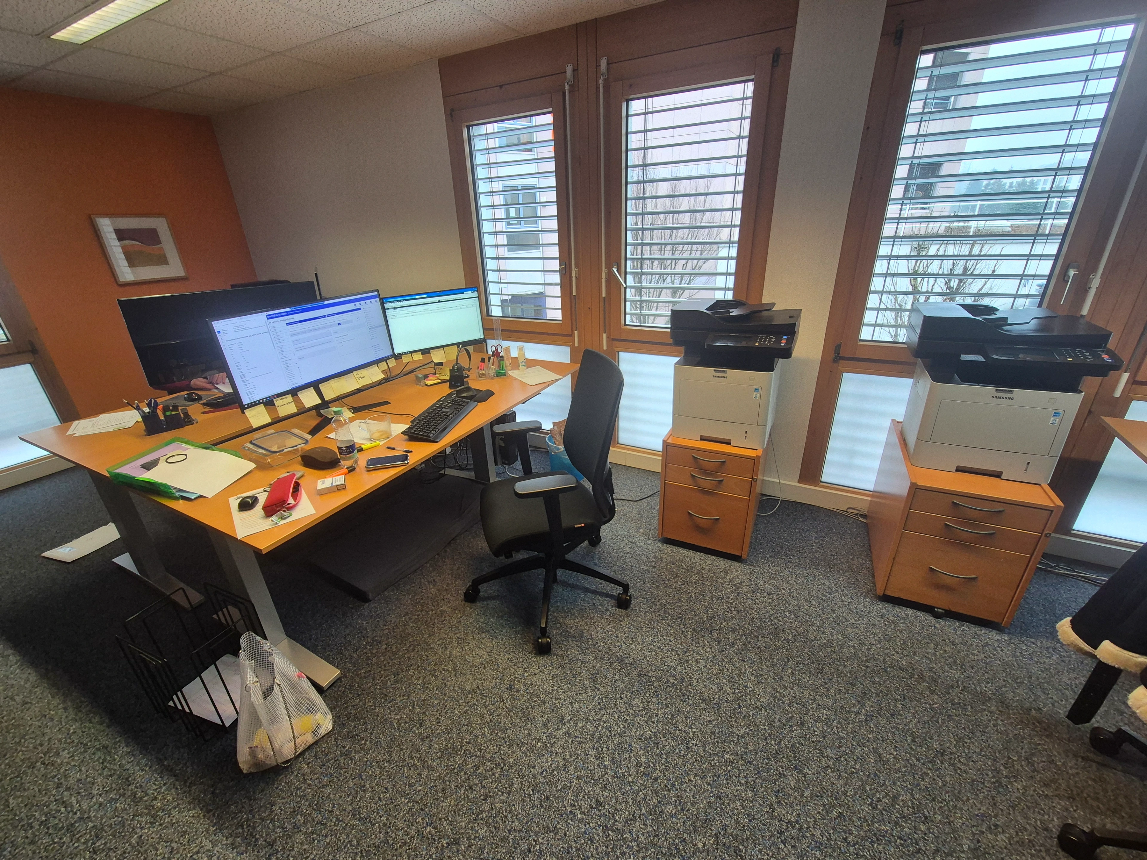 À louer à Bussigny – Bureaux lumineux, fonctionnels et idéalement situés ! — photo 2
