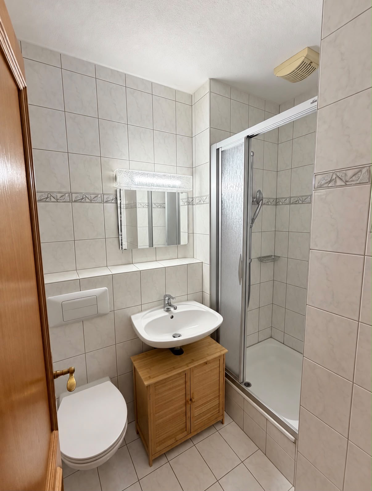 Leukerbad – 2,5 pièces avec balcon, vue montagne et parking couvert — photo 7