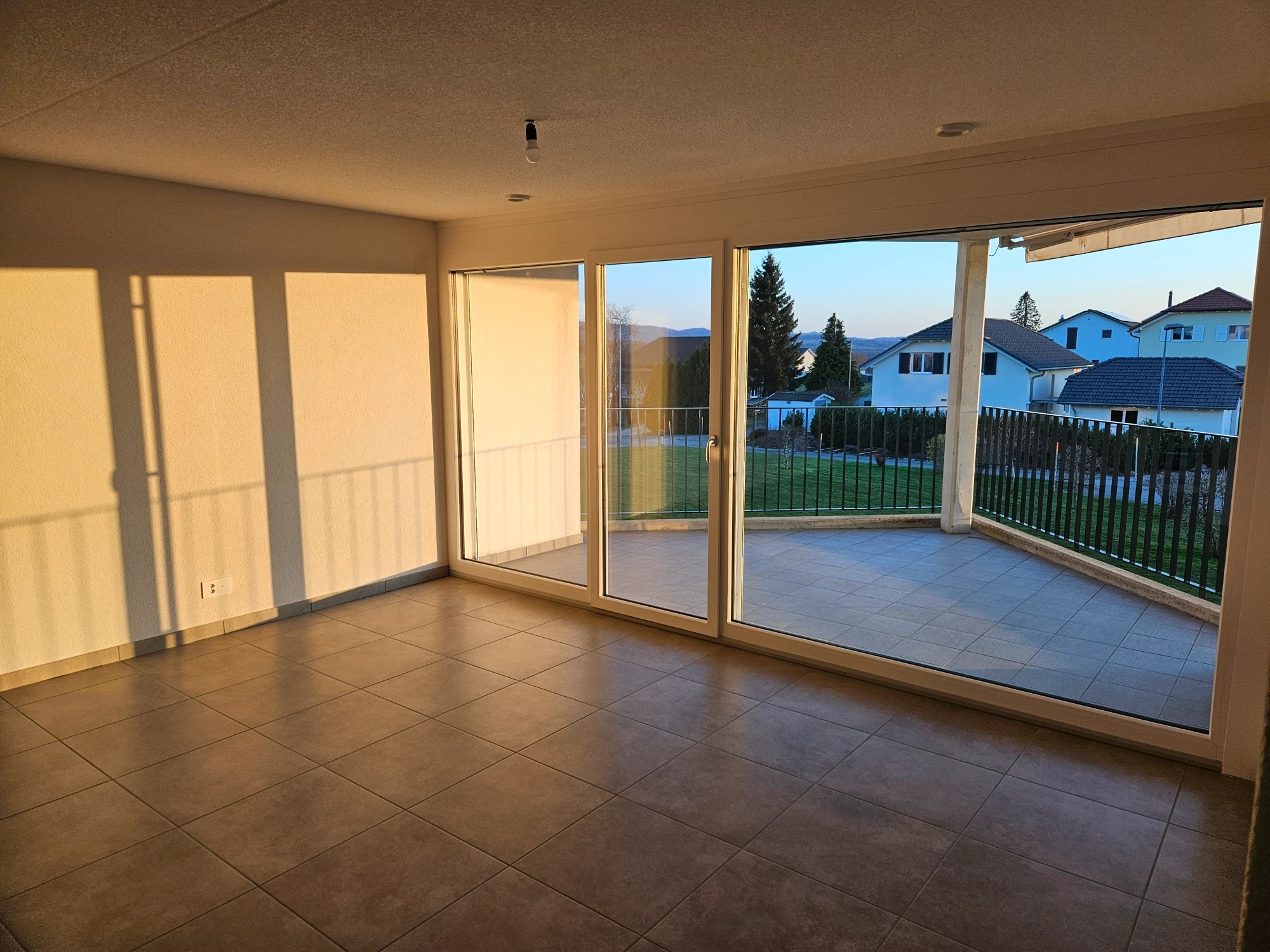 2.5 pièces très lumineux, 61m2 avec balcon — photo 3