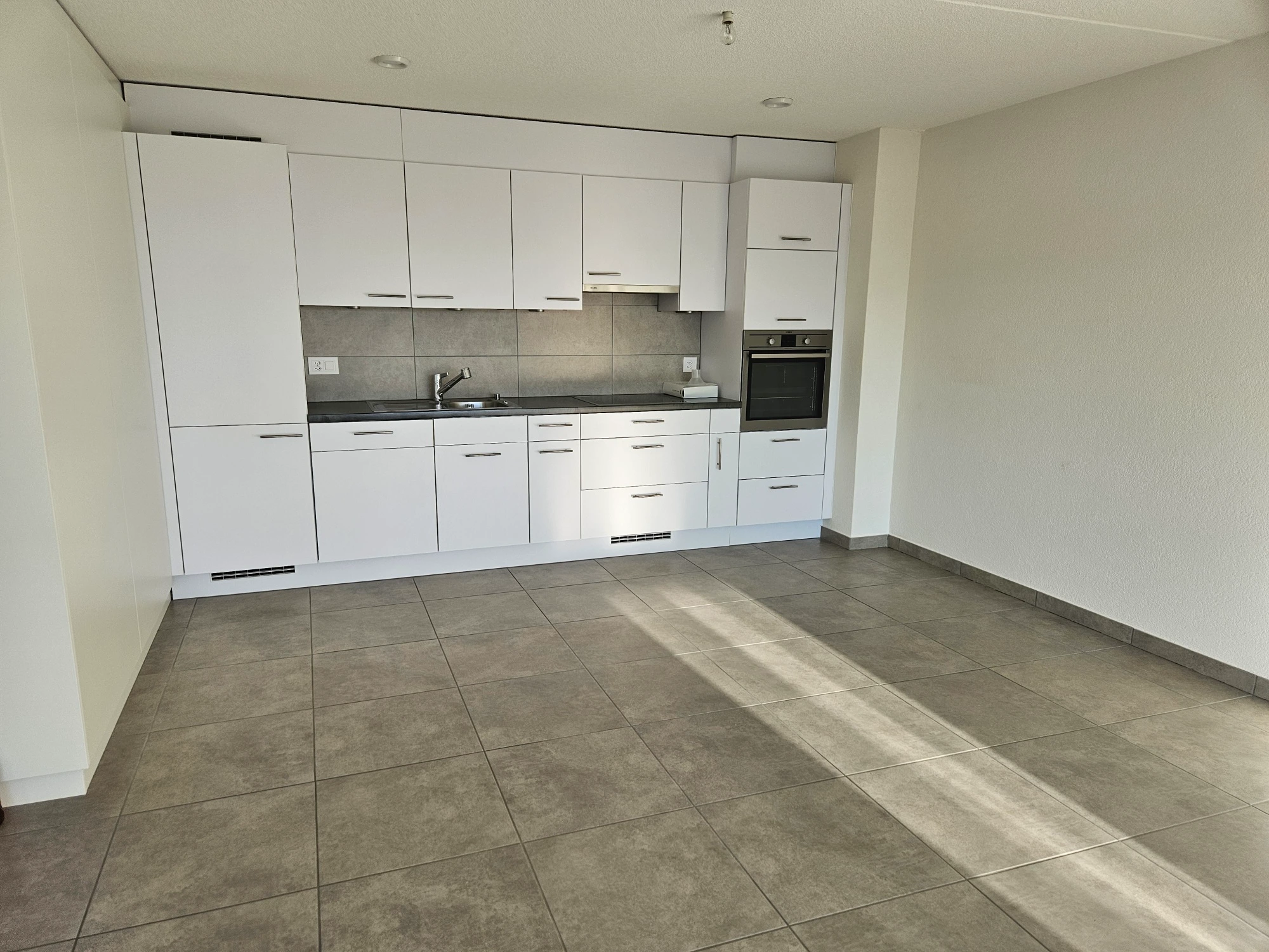 2.5 pièces très lumineux, 61m2 avec balcon — photo 2